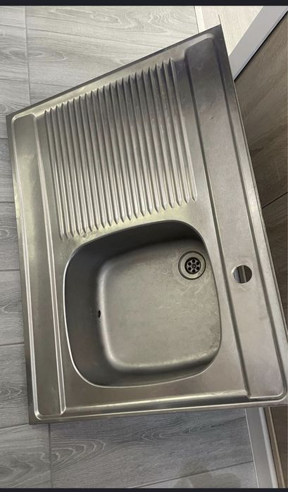 Срочно кухонная мойка