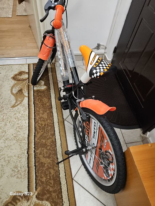 Bicicleta 20' 7-10 ani, nouă
