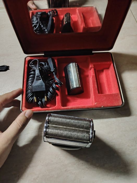 Работеща Ретро бръснарка машина от 70те години