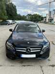 Mercedes-Benz C Mașina se prezintă se prezintă în condiții foarte bune.