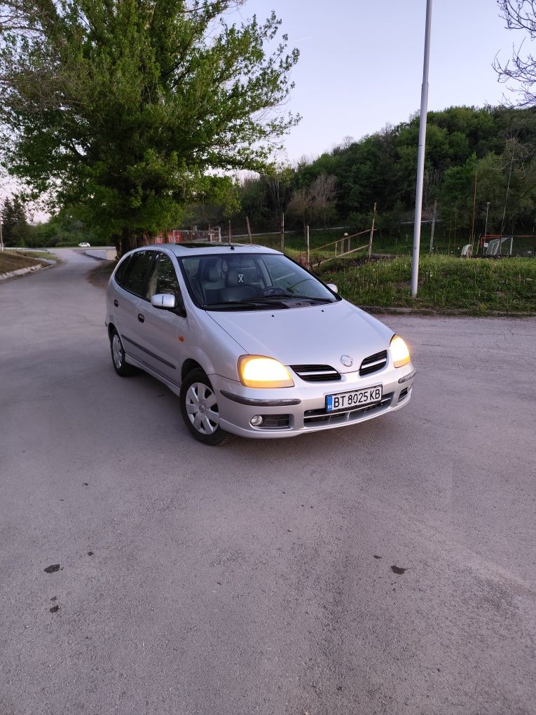 Nissan Almera Tino 2004г. 2.2 DCI , 136 кс