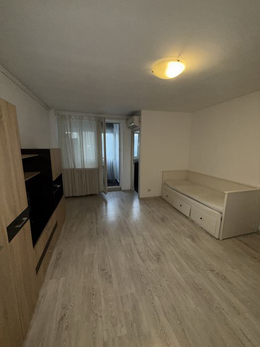 Vand Garsoniera -Zona Nicolae Grigorescu