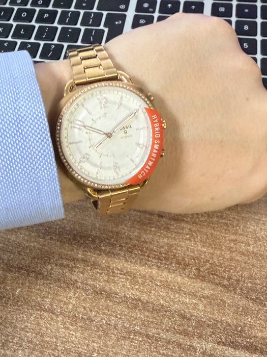 Ceas Fossil hybrid pentru dama / Nou |