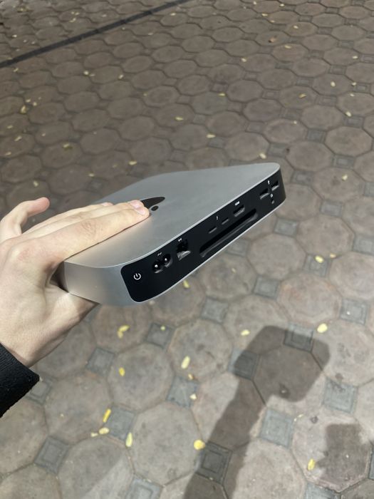 Mac mini m1 masla xolatda 10/10 8/256 350fps gacha kotaradi