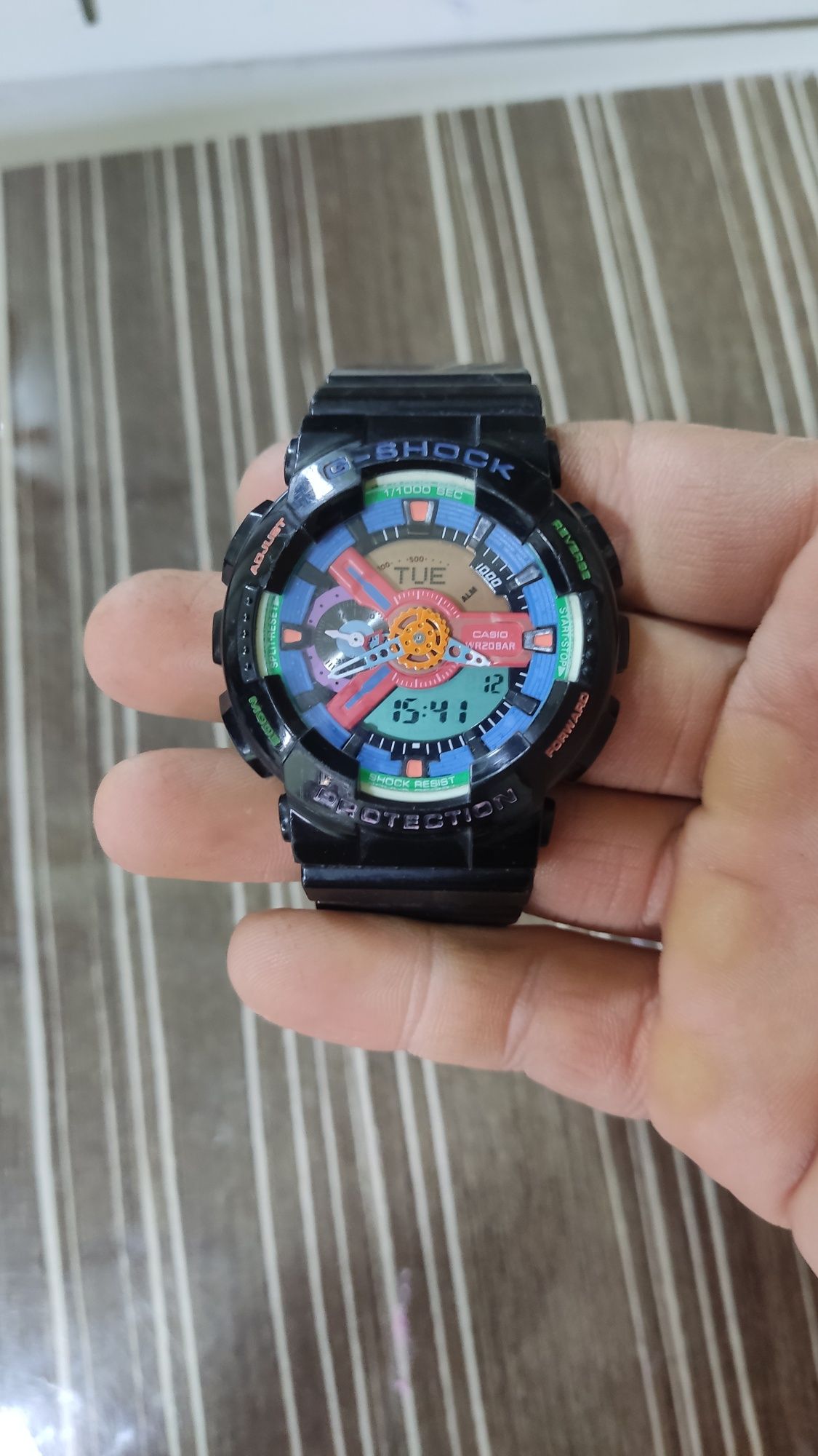 Продам часы G shock