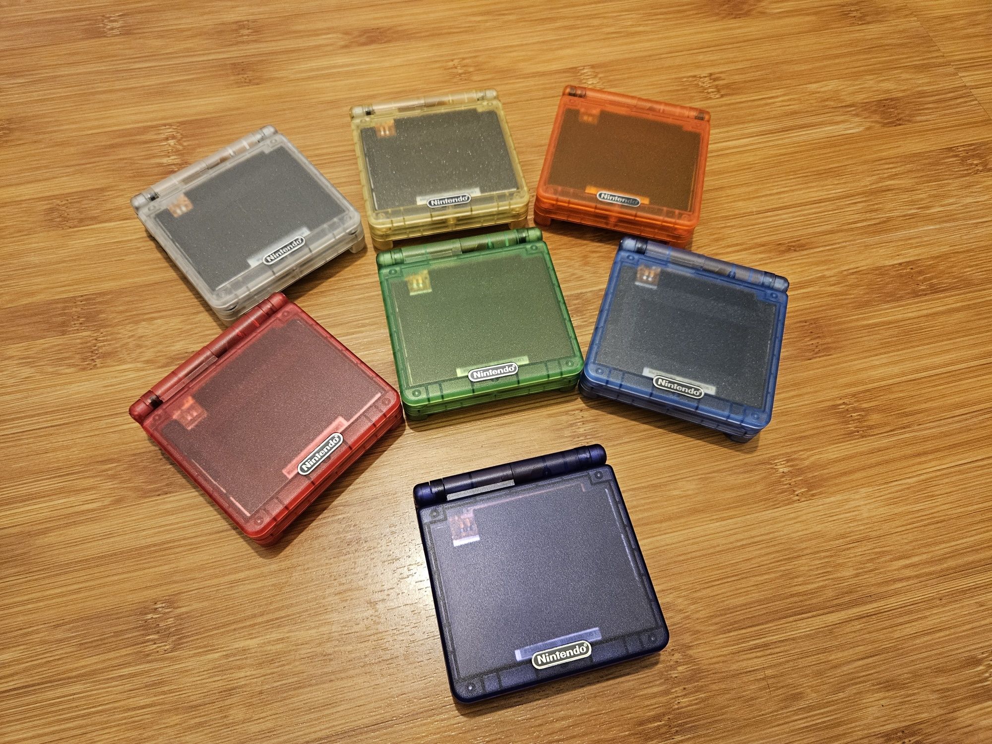 Console Nintendo GameBoy Advance SP , transparente din colectie pers