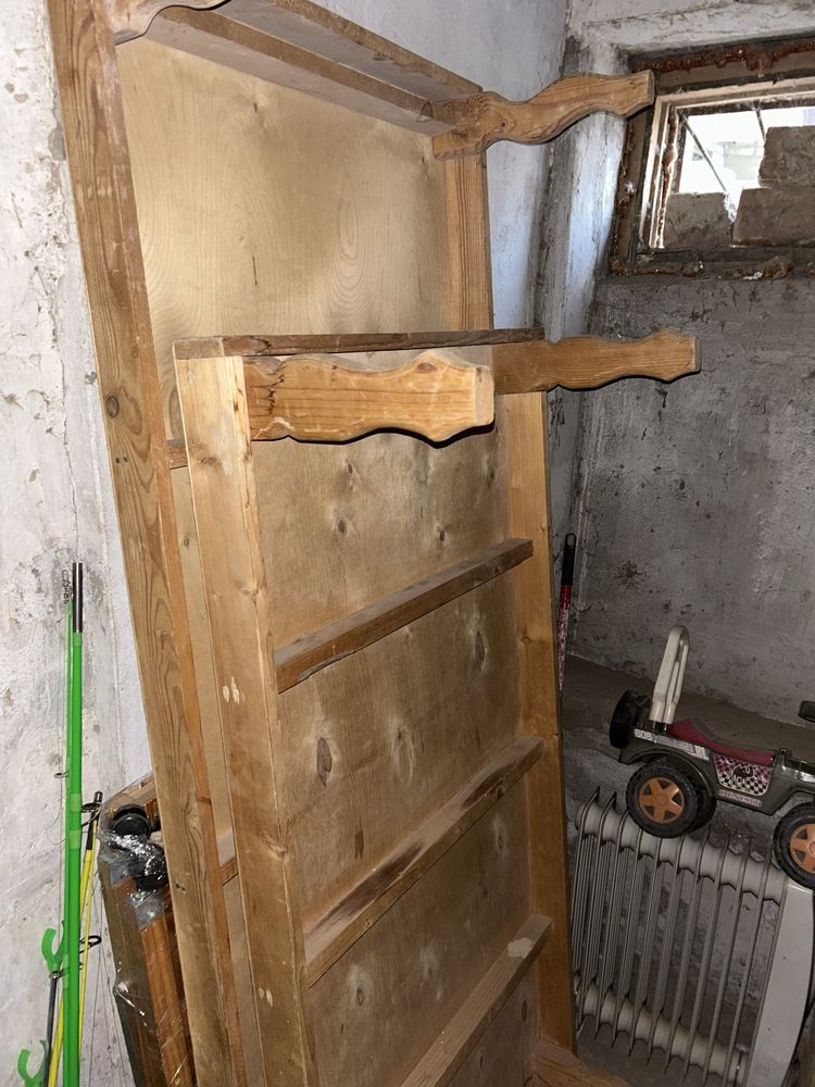 Жер стол сатылады