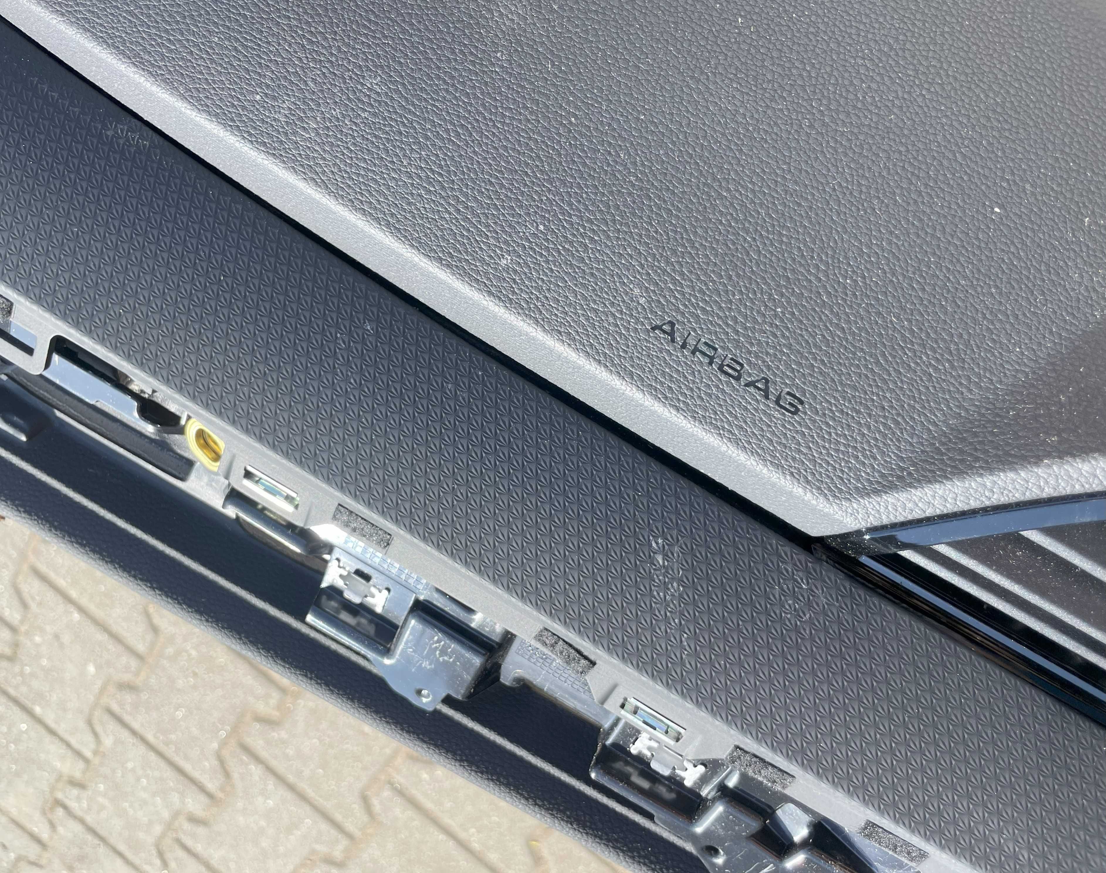 AUDI Q3 83a F3 plansa de bord - kit airbag - set centuri de siguranta