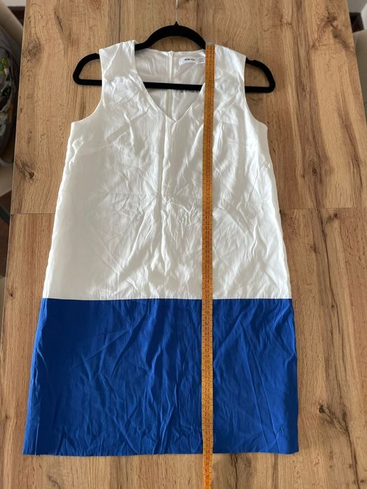 Rochita de cocktail foarte frumoasa M