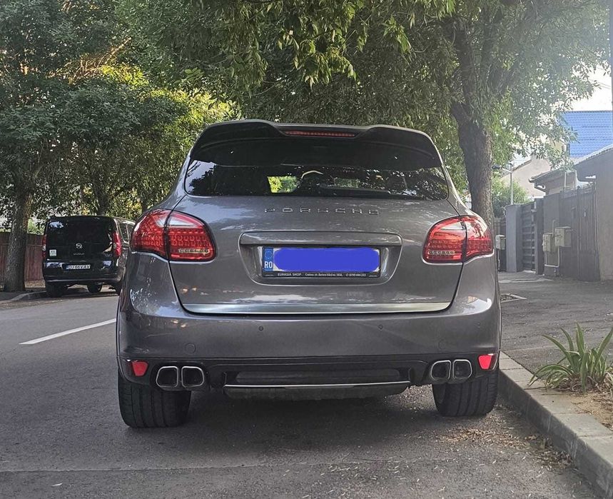 Porsche Cayenne S  4.2 diesel 440 HP frane ceramice 2013