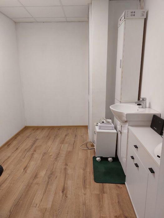 Работни места за  маникюр и миглопластика