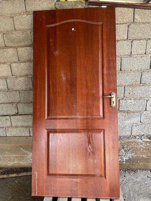 Дверь 11000 теңге