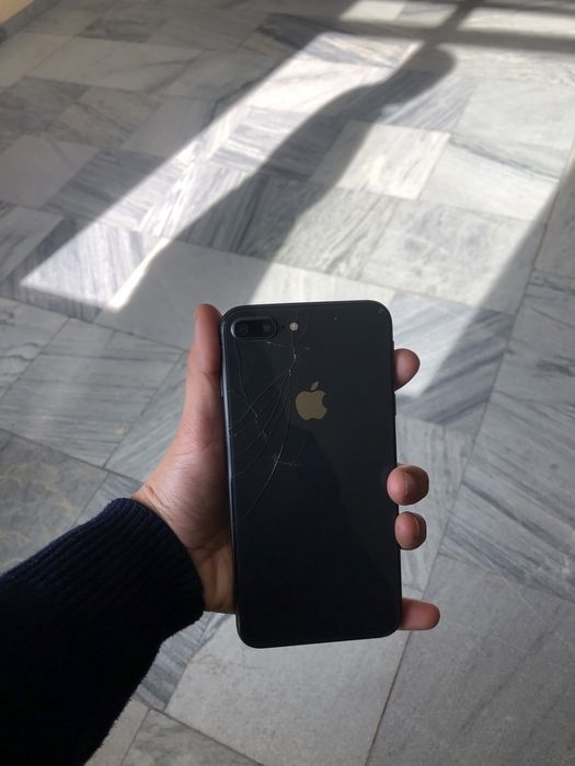 Ayfon 8 plus 256 tali