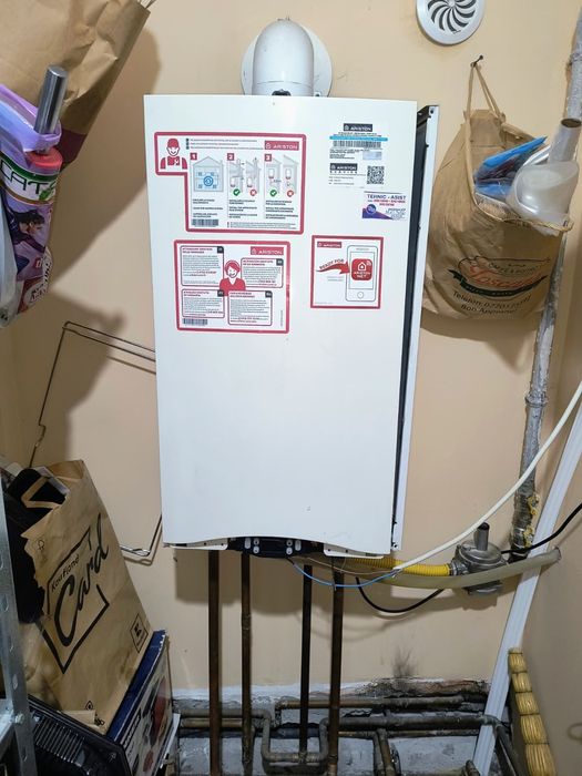 Centrala termica Ariston Cares 35 kw condensare