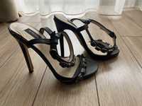 Дамски сандали с тънък ток Pinko 36