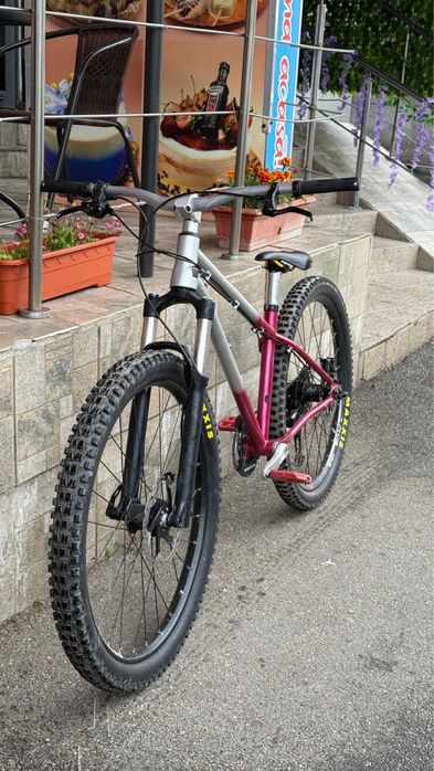 Bicicleta kona explosif