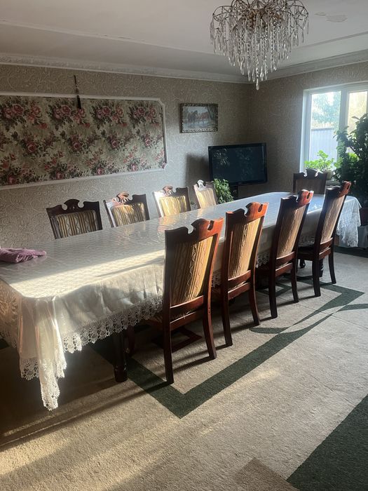 Продам стол со стульями