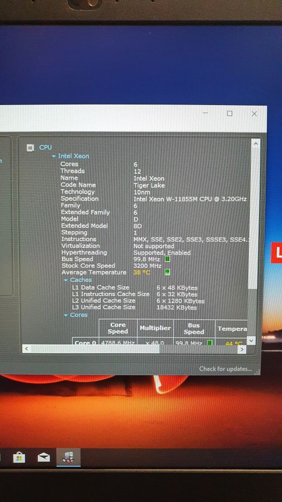 Amanet F28: Laptop Lenovo ThinkPad P15 XEON Gen 2 1TB NOU!