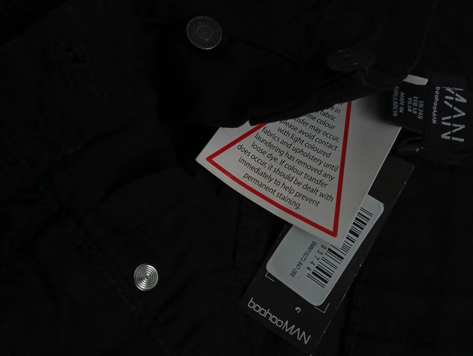 Blugi noi mărimea 34