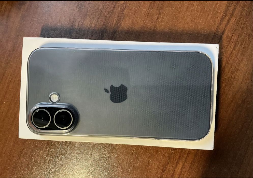 Очень СРОЧНО продам iphone 17 Оригинал,глобальный.