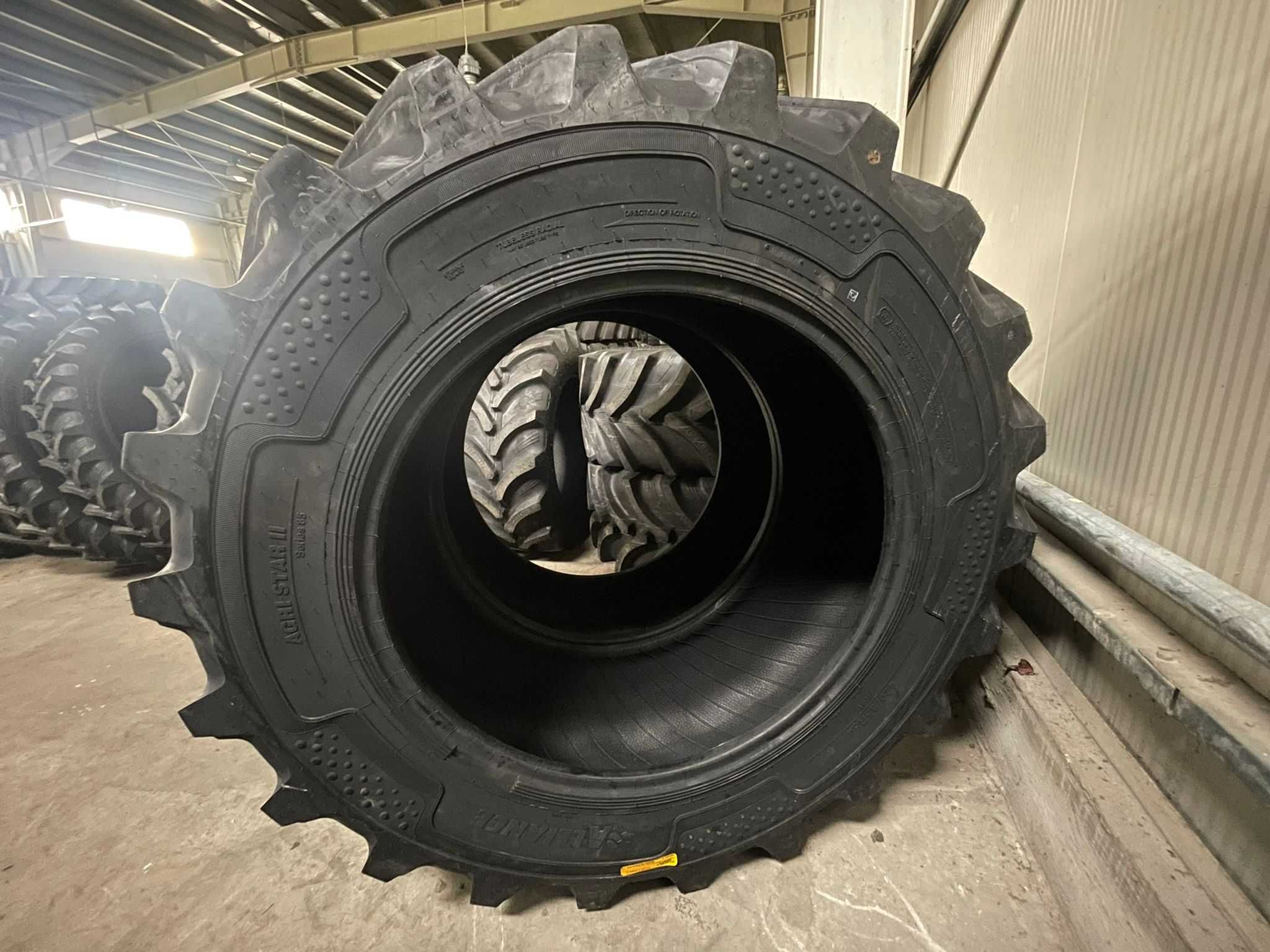 420/85r34  cauciucuri noi pt tractoare john deere / case,noi cu TVA