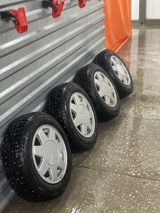 Комплект дисков с резиной