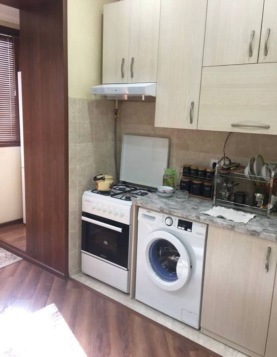 Продаётся 2х комнатная квартира, высокопотолочка, Шота Руставели