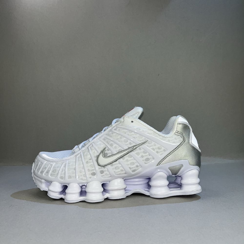Nike Shox Triple White! НОВИ! Оригинал!