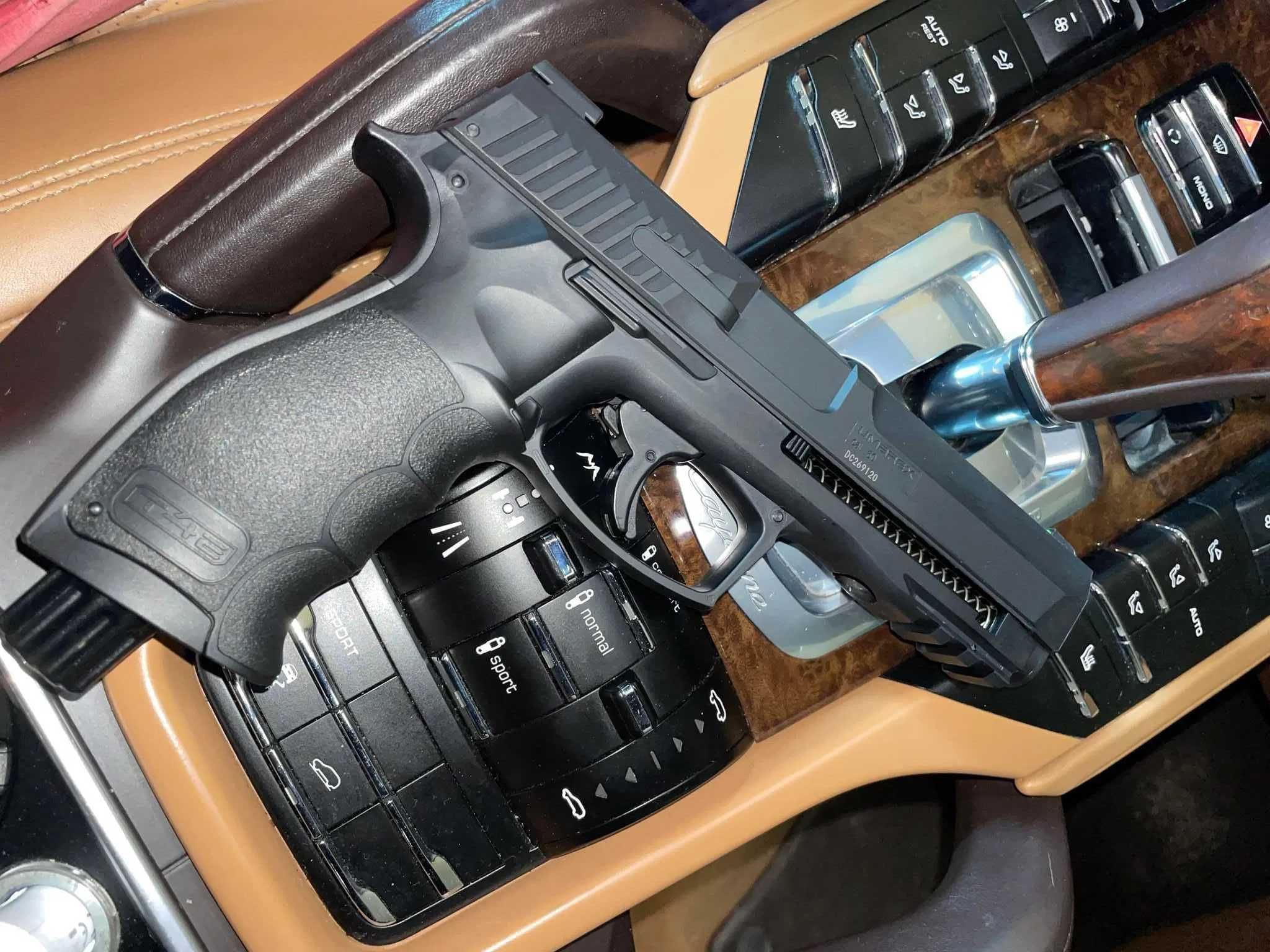 Pistol Airsoft HDP.50Umarex PutereMaxima 26jouli BileCauciuc