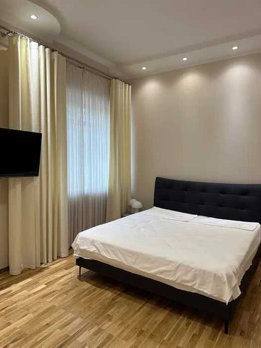 Срочно сдаётся 3х комнатная квартира в Центре