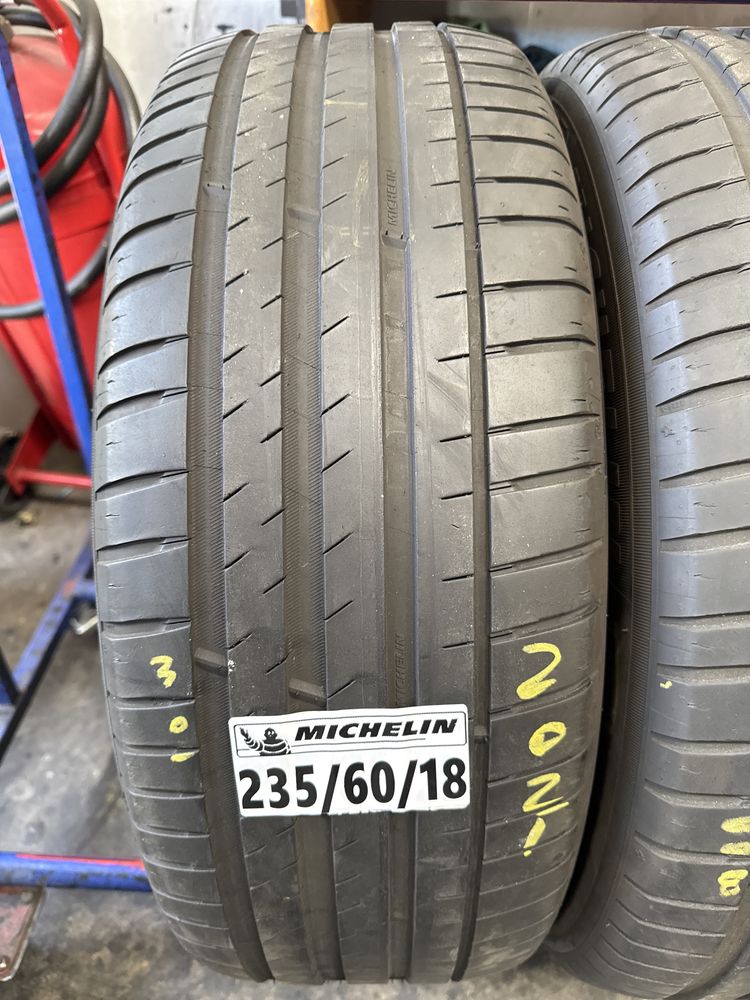 235/60/18 Michelin
