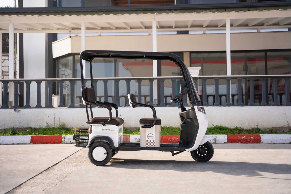 Triciclu electric KUBA OPTIMUS ULTRA, cu 2 locuri, 210 Kg, CIV/COC,