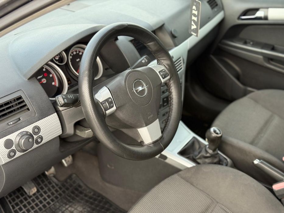 Opel astra H 1.9 CDTI