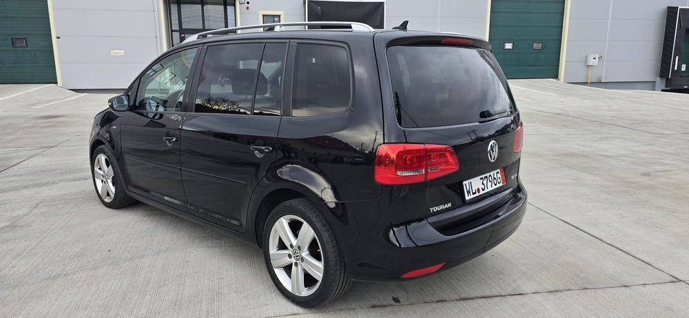 Vând Touran 2.0 tdi 140 cp euro 5Automată