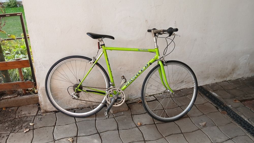 Bicicletă de stradă