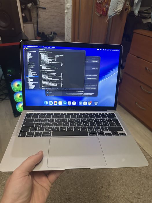 Продам MacBook Air
