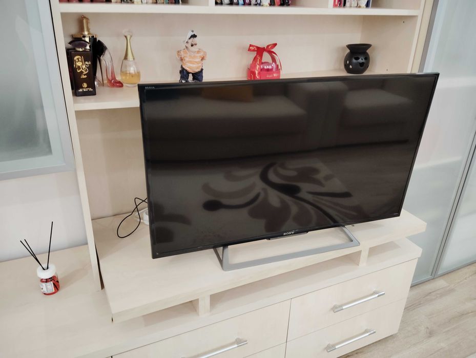 Vând Smart TV Sonny