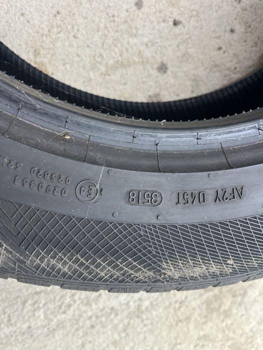 225/65 R17 de iarna M+S  Continental