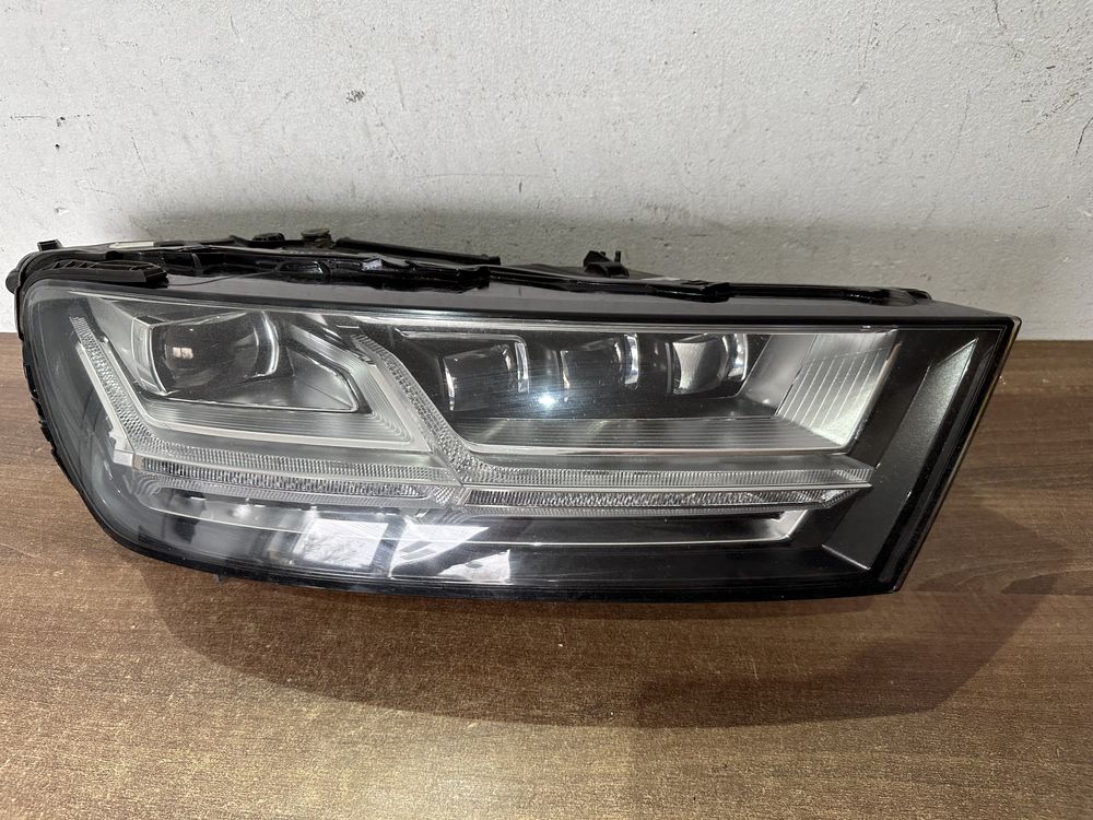 Far led Matrix dreapta Audi Q7 4M 2016/2020