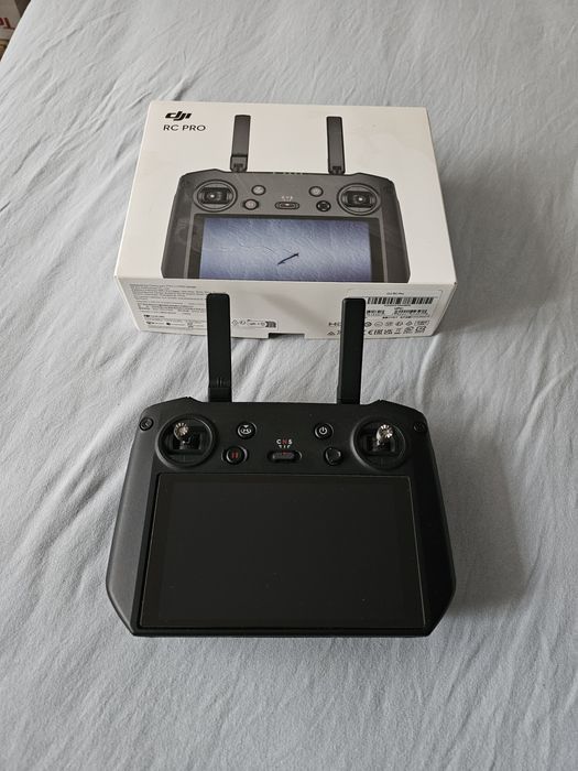 Смарт контролер DJI RC PRO