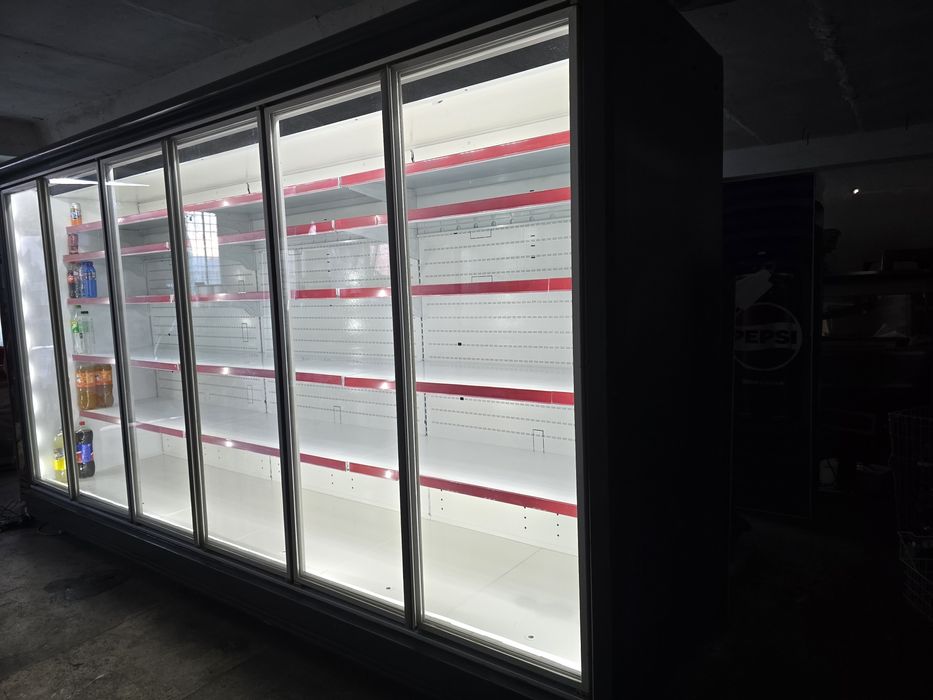 Vitrina frigorifica pentru bauturi