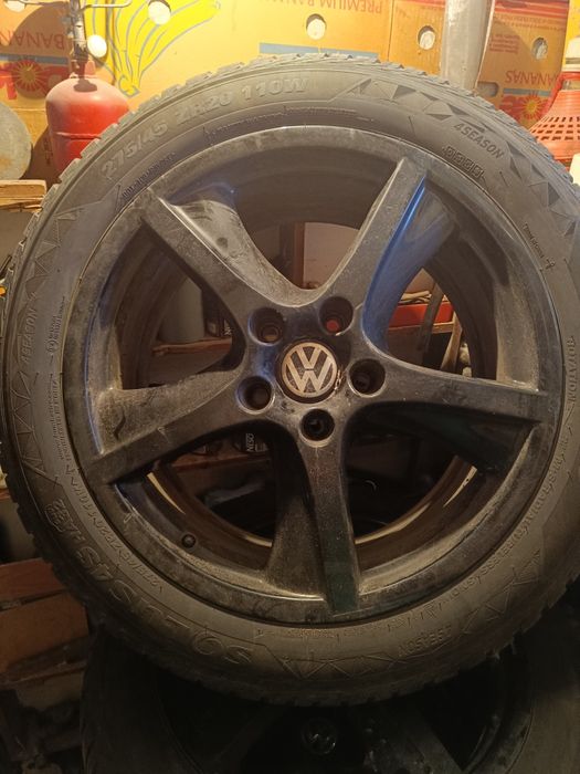 Гуми + джанти 20-ки всесезонни