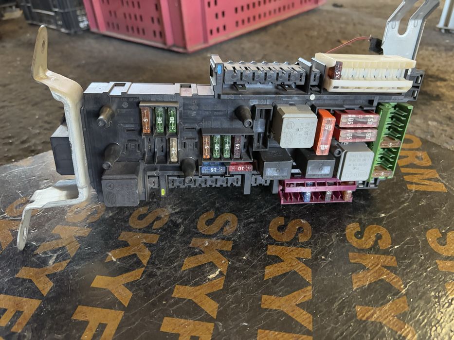 Mercedes w212 Заден SAM Модул