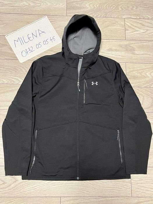 Jacheta groasa, neagra, cu gluga Under Amour marimea XL