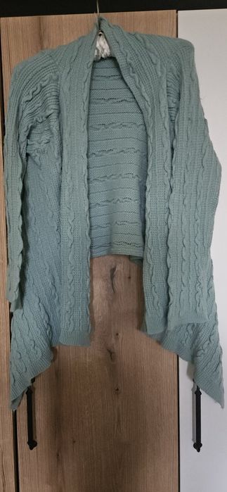 комплект плетени жилетки 3 броя нови