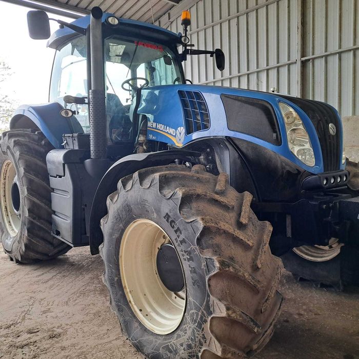 vand tractor New Holland T8.360