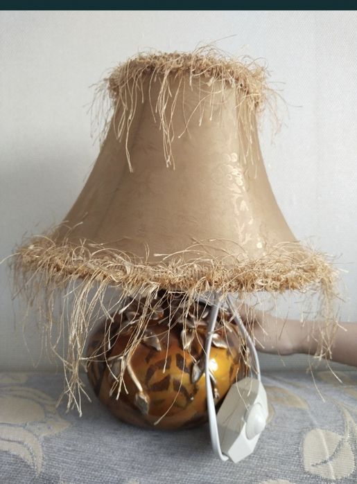 Торшер-светильник продам