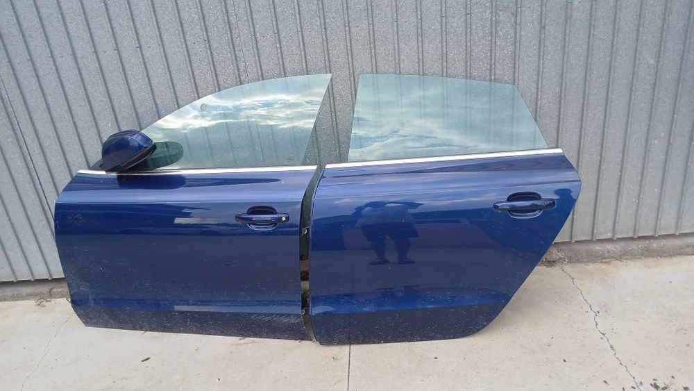 Usa stanga fata/stânga spate Audi A5