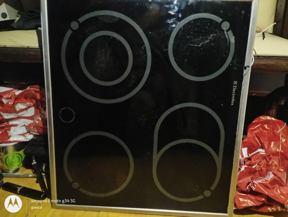 Керамичен котлон Electrolux работещ перфектно