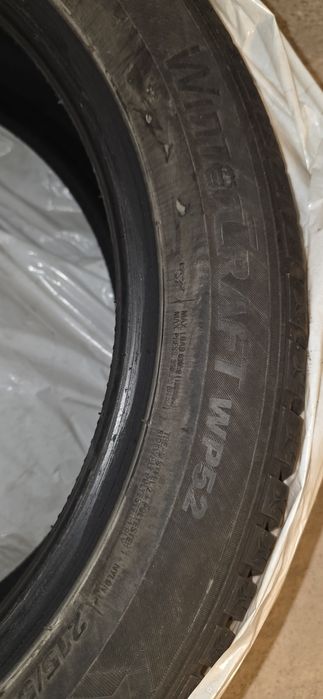 Cauciucuri iarna 215/50 R18 ca noi